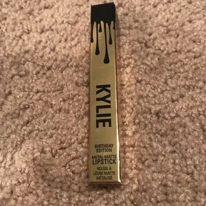 Kylie Cosmetics Birthday Edition Metal Lipstick